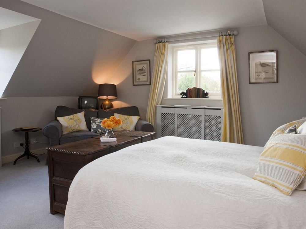 รู้ควู้ด ฟาร์มเฮาส์ Bed & Breakfast นิวเบอรี ภายนอก รูปภาพ