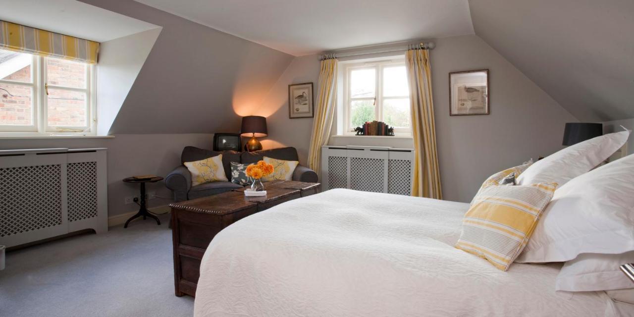 รู้ควู้ด ฟาร์มเฮาส์ Bed & Breakfast นิวเบอรี ภายนอก รูปภาพ