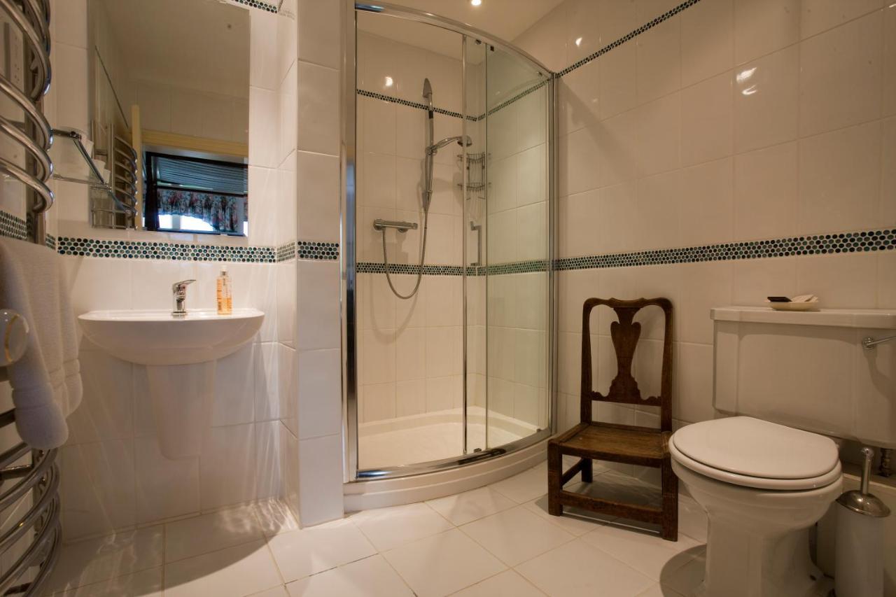 รู้ควู้ด ฟาร์มเฮาส์ Bed & Breakfast นิวเบอรี ภายนอก รูปภาพ